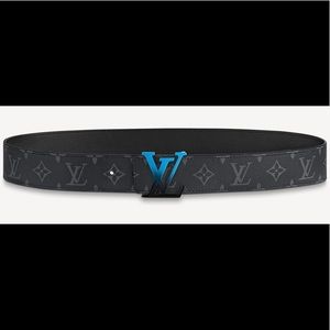 Louis Vuitton men’s belt.